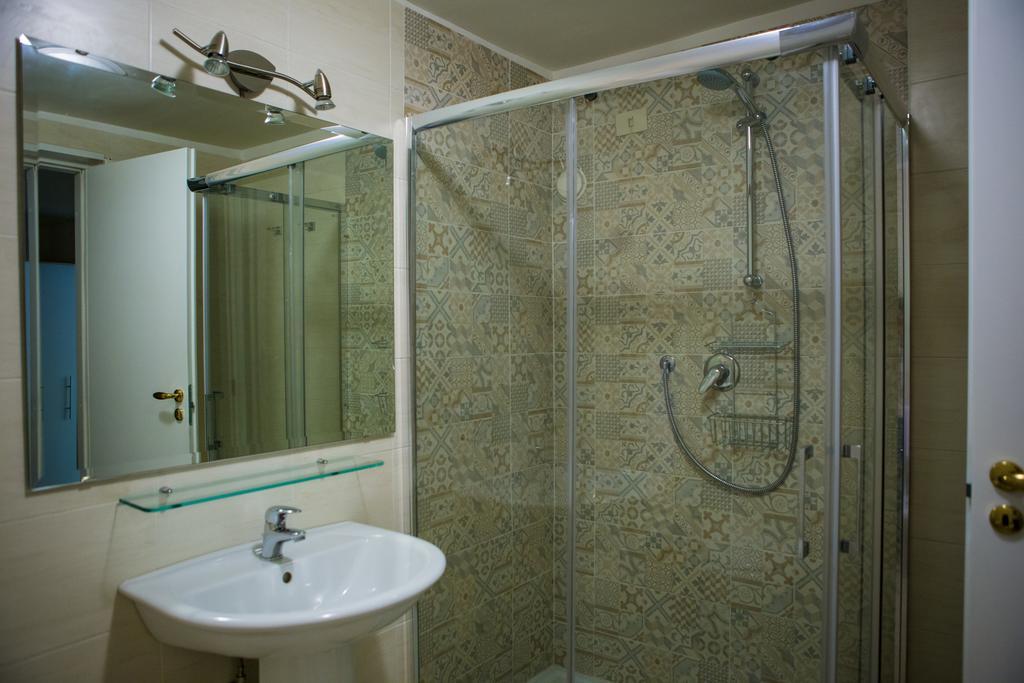 B&B Palazzo Ruffo Di Bagnara Νάπολη Εξωτερικό φωτογραφία
